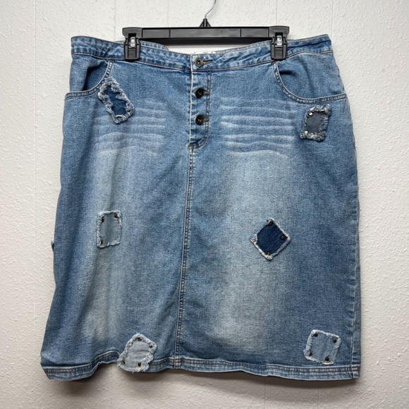 Sunshine Apparel Dresses & Skirts - Sunshine Apparel Y2K Vintage Patchwork Festival Western Cowgirl Denim Skirt 22W